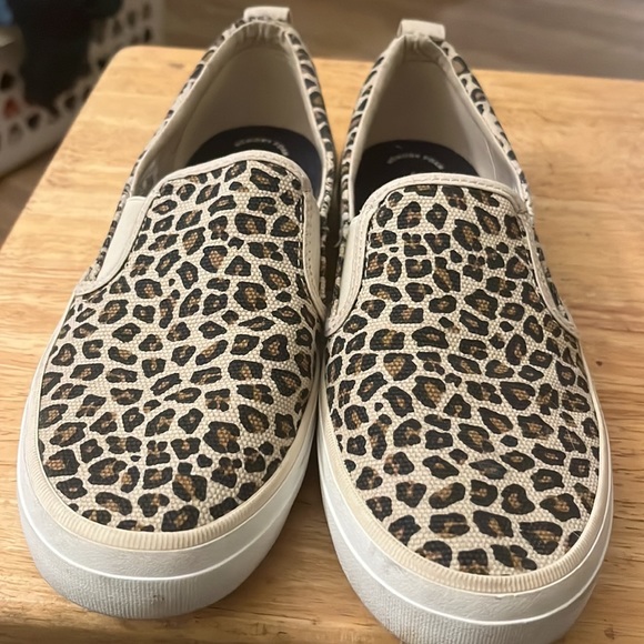 Sperry size 8 leopard print - Picture 1 of 6
